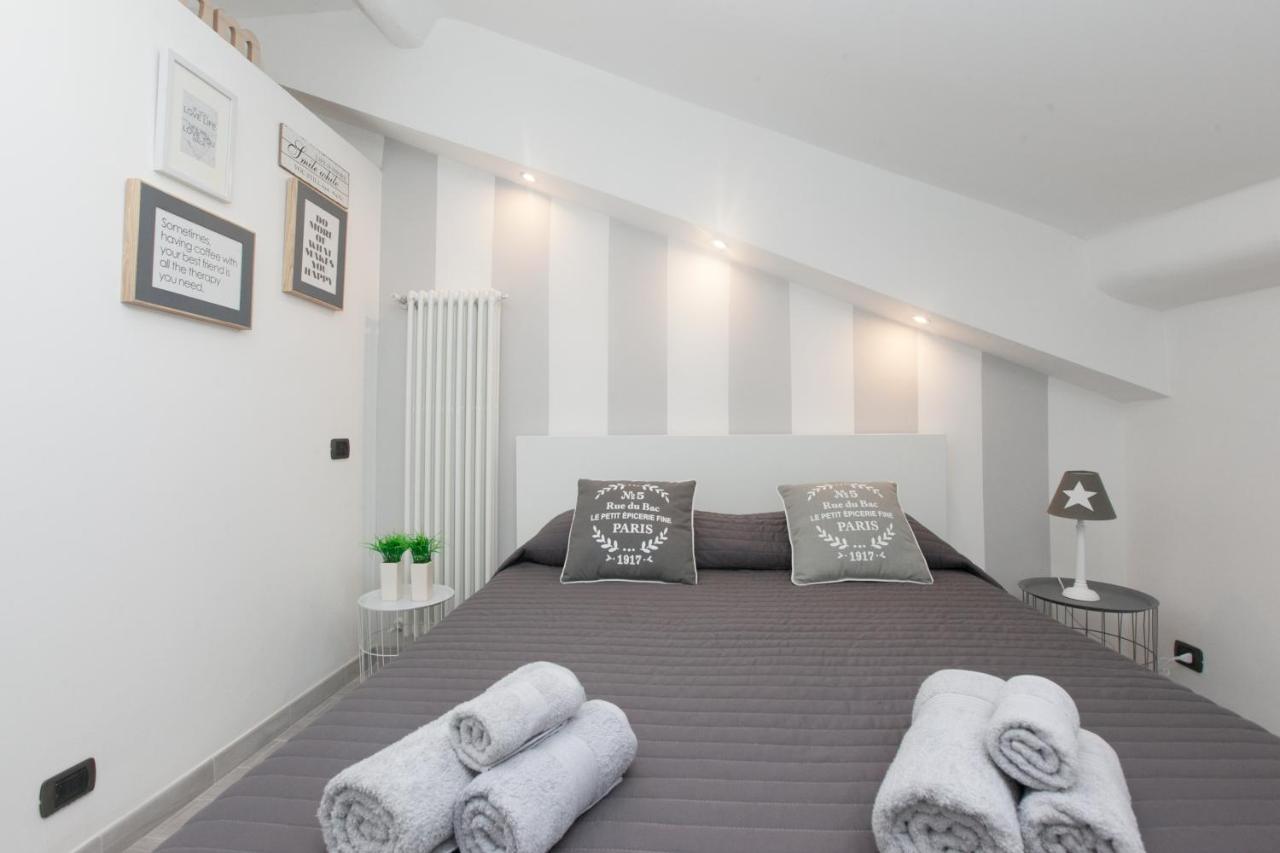 Amazing And New Penthouse In City Center Milan Exterior photo